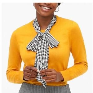 NWT J. Crew Re Imagined Mustard crewneck sweater Houndstooth scarf size medium